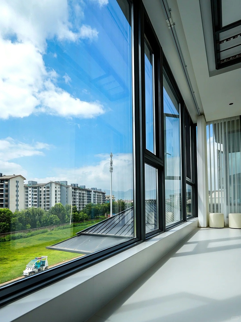 封窗選對，陽光滿屋??宅家人的夢中情窗_3_伊盾門窗_來自小紅書網頁版